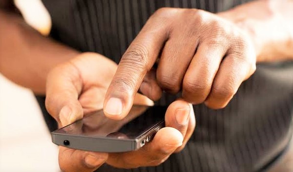 Send Money Via M-Pesa to Uganda from Kenya using mobile phone