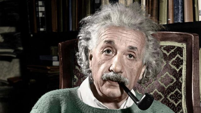 Albert Einstein Biography, Education, Career, Personal Life